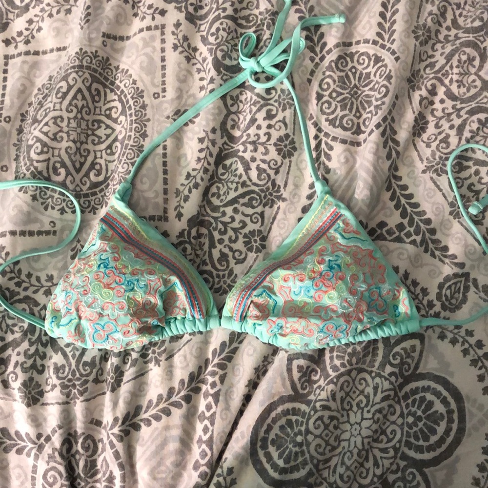 Bikini top